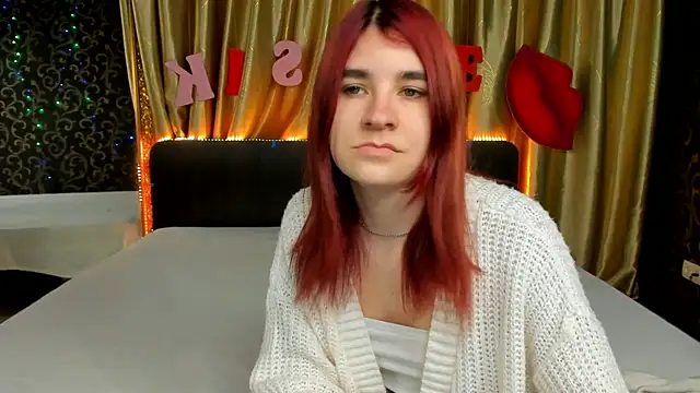 Snapshot of _Polly_Love_ chatting on February 2025 04:16:01 PM Polly Love online show from February 2025 04:16:01 PM