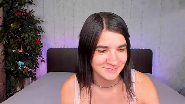  Polly Love  online show from September 2025 06:05:02 AM