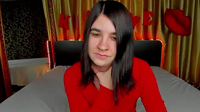  Polly Love  online show from March 2026 07:15:01 AM