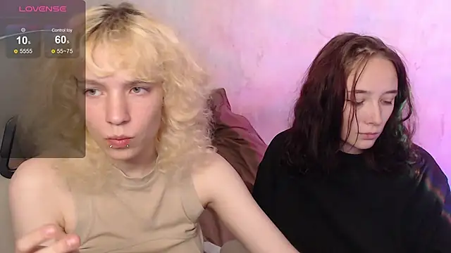 Snapshot of Robin_yourss chatting on September 2025 02:17:02 PM Robin yourss online show from September 2025 02:17:02 PM