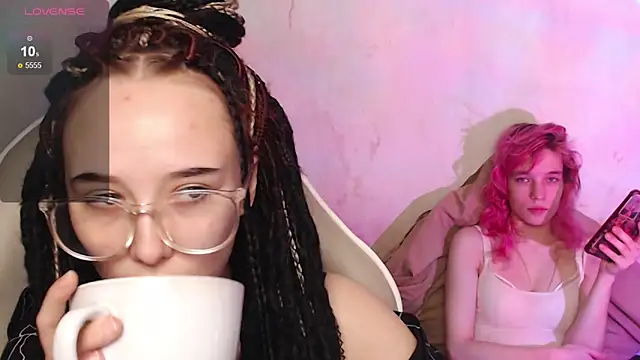 Snapshot of Robin_yourss chatting on November 2025 02:00:01 PM Robin yourss online show from November 2025 02:00:01 PM