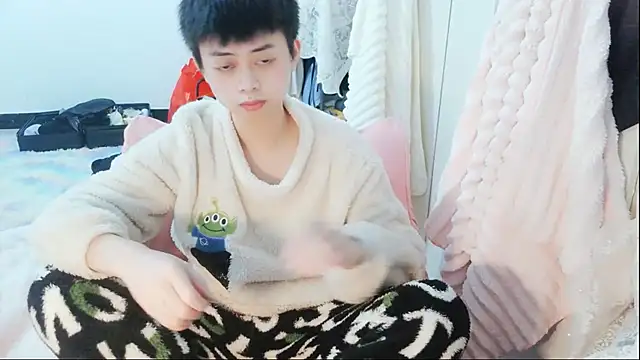 FFFFZ189 online show from January 2025 01:53:01 PM