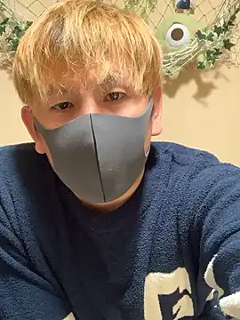 Snapshot of KEI_96 chatting on October 2025 03:33:02 PM KEI 96 online show from October 2025 03:33:02 PM