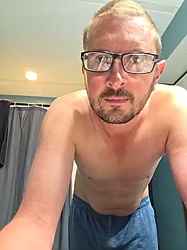 MrMechanic38 online show from June 2026 12:02:01 PM