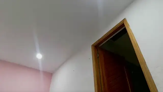 Gabycutee online show from February 2026 12:47:02 AM