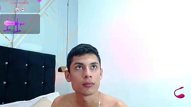 Oliver king sex online show from February 2025 01:02:01 AM