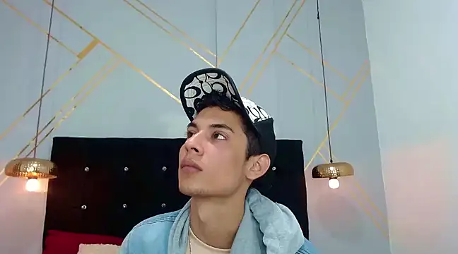 Oliver king sex online show from February 2025 04:47:02 PM