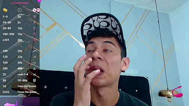 Oliver king sex online show from March 2025 05:50:02 PM