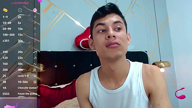 Oliver king sex online show from March 2025 05:29:02 PM