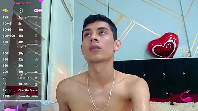 Oliver king sex online show from March 2025 06:16:01 PM