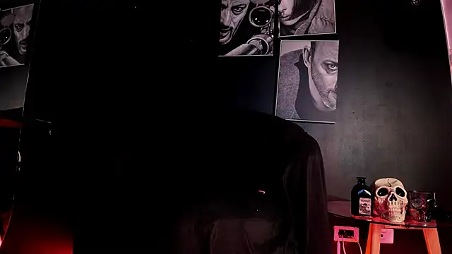 Agnes jones  online show from November 2025 10:43:02 PM