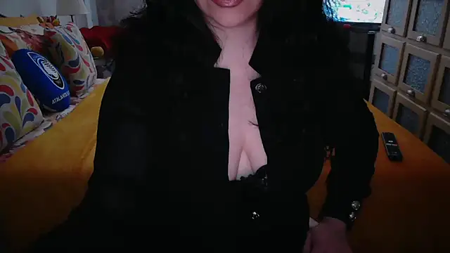CronacaErotica online show from May 2026 12:45:01 PM