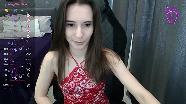 Alice Weiss online show from February 2026 09:49:02 AM