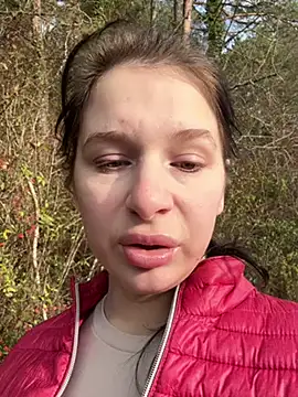 Alice Leigh online show from December 2024 01:10:01 PM