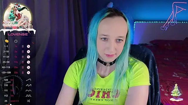 Snapshot of SexyTrixyLove chatting on December 2024 05:06:02 AM SexyTrixyLove online show from December 2024 05:06:02 AM