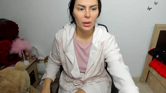 kilenyapatrice online show from June 2026 10:42:02 AM