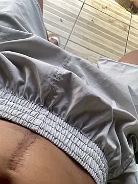 Snapshot of jnsubimisso chatting on February 2025 02:33:01 PM jnsubimisso online show from February 2025 02:33:01 PM