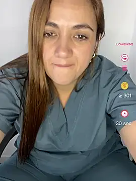 Shianrose online show from May 2026 07:31:01 PM