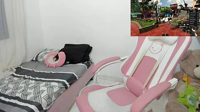 im angels77 online show from October 2025 04:37:01 AM