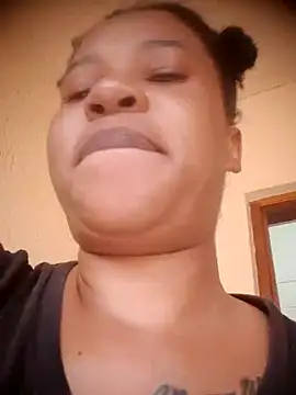 Lee BlaqX online show from February 2025 01:03:01 PM