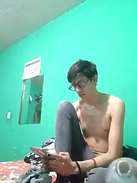 Alex30ct online show from March 2026 07:36:02 AM