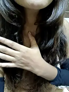 Snapshot of sabnam_69 chatting on December 2024 07:18:02 PM sabnam 69 online show from December 2024 07:18:02 PM