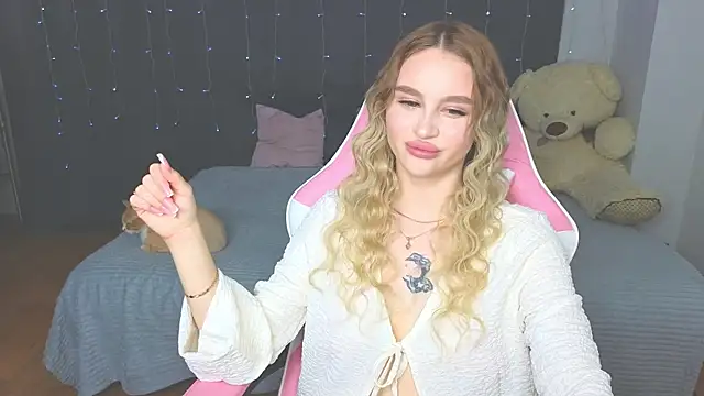 doll barbieee online show from May 2026 03:40:02 PM