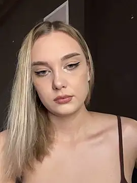 Alisa Rise online show from September 2025 04:51:02 PM