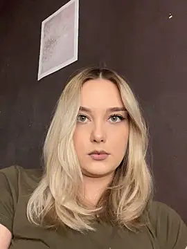 Alisa Rise online show from October 2025 02:37:01 PM