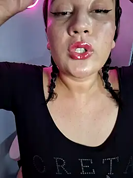 alexxaa96 online show from January 2025 02:21:02 AM