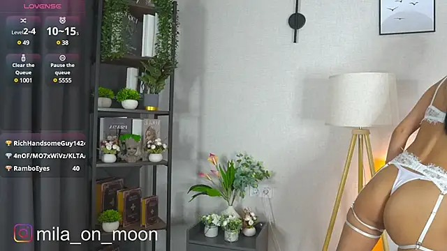 OraBurby online show from March 2025 06:21:02 PM