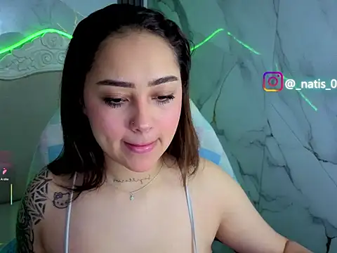 Snapshot of merloth_sub chatting on February 2026 03:03:01 AM merloth sub online show from February 2026 03:03:01 AM