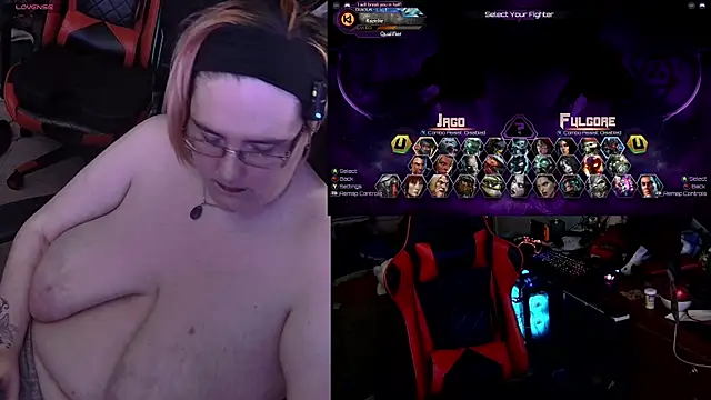 Snapshot of LadyLunakiri chatting on December 2024 07:50:02 AM LadyLunakiri online show from December 2024 07:50:02 AM