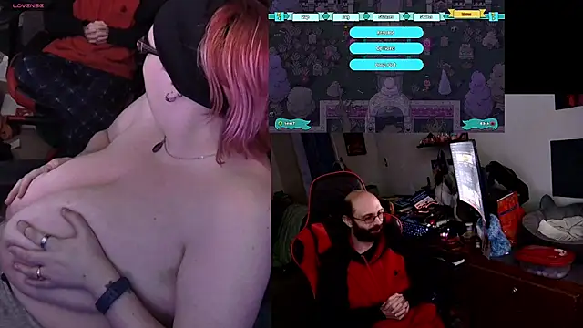 Snapshot of LadyLunakiri chatting on February 2025 04:25:01 AM LadyLunakiri online show from February 2025 04:25:01 AM