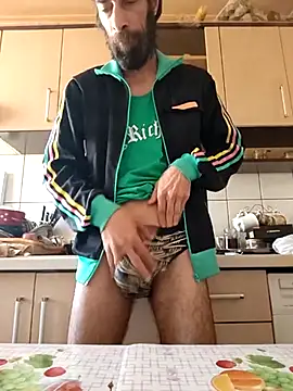 Snapshot of vulpe8400 chatting on March 2025 08:22:01 AM vulpe8400 online show from March 2025 08:22:01 AM