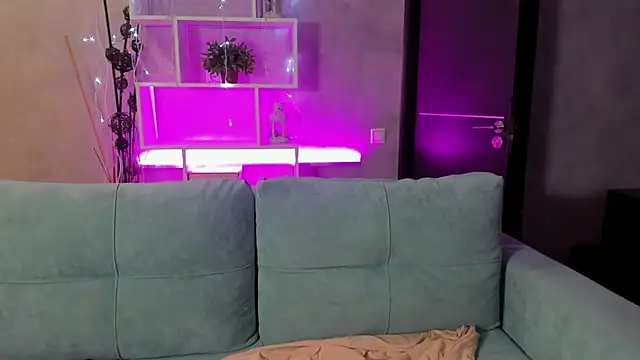 Kira Ke11y online show from January 2025 02:29:02 PM