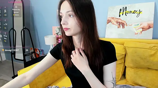 Kira Ke11y online show from September 2025 04:47:01 AM