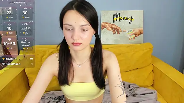 Kira Ke11y online show from October 2025 04:31:01 AM