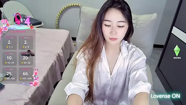 Feifei-cn online show from September 2025 11:49:02 PM