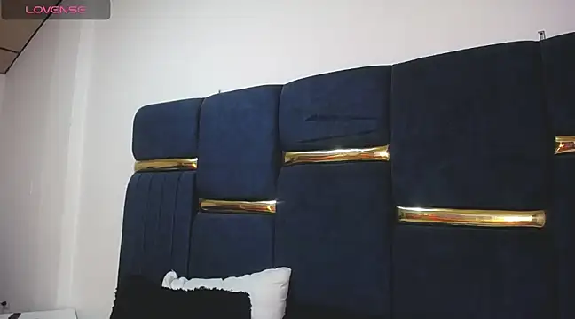 Snapshot of fulfill_fantasies1 chatting on January 2025 04:02:01 AM fulfill fantasies1 online show from January 2025 04:02:01 AM