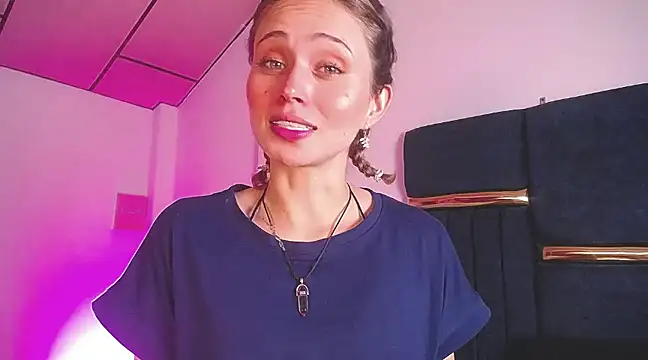 Snapshot of fulfill_fantasies1 chatting on February 2025 01:45:02 AM fulfill fantasies1 online show from February 2025 01:45:02 AM