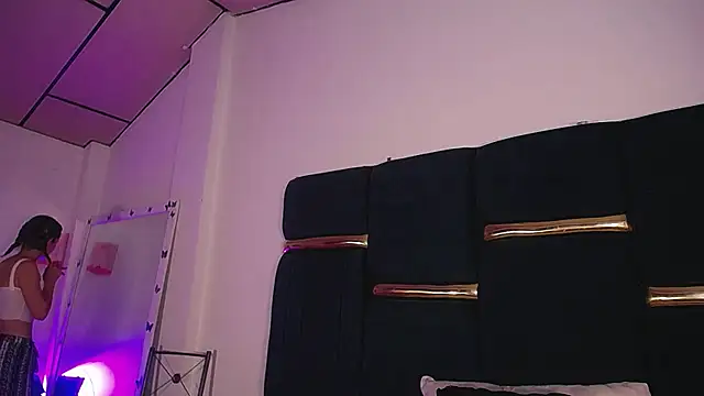 Snapshot of fulfill_fantasies1 chatting on February 2025 03:12:02 AM fulfill fantasies1 online show from February 2025 03:12:02 AM