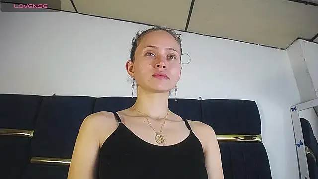 Snapshot of fulfill_fantasies1 chatting on March 2025 04:52:01 AM fulfill fantasies1 online show from March 2025 04:52:01 AM