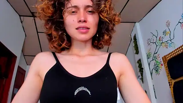 Snapshot of fulfill_fantasies1 chatting on September 2025 01:22:02 PM fulfill fantasies1 online show from September 2025 01:22:02 PM