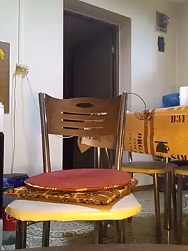 Snapshot of Ely_Elenita chatting on December 2025 08:23:01 AM Ely Elenita online show from December 2025 08:23:01 AM