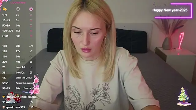 Snapshot of AlisssaRose chatting on January 2025 10:08:01 PM AlisssaRose online show from January 2025 10:08:01 PM