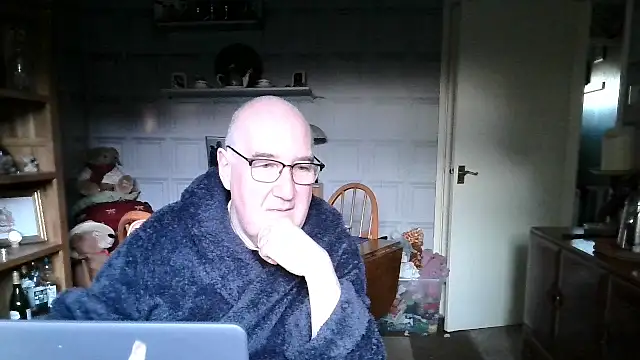 Adamdaddybear online show from January 2025 08:45:01 AM