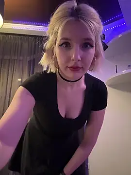 Snapshot of XMelissaX chatting on March 2026 08:39:01 PM XMelissaX online show from March 2026 08:39:01 PM