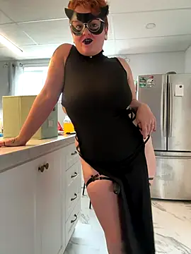 Snapshot of Sweetleeahxx chatting on October 2025 02:29:01 PM Sweetleeahxx online show from October 2025 02:29:01 PM