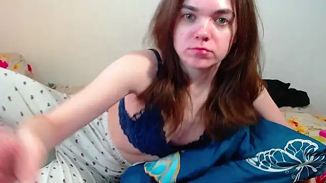 SallyMkn online show from May 2026 12:02:01 PM